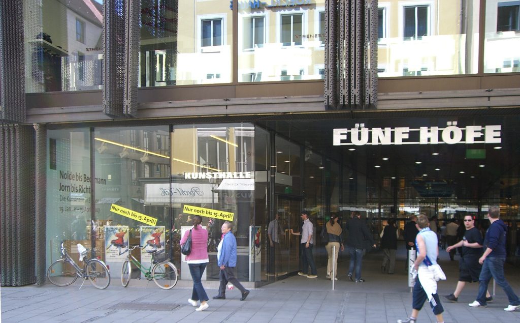 Kunsthalle München in den Fünf Höfen, Theatinerstraße
