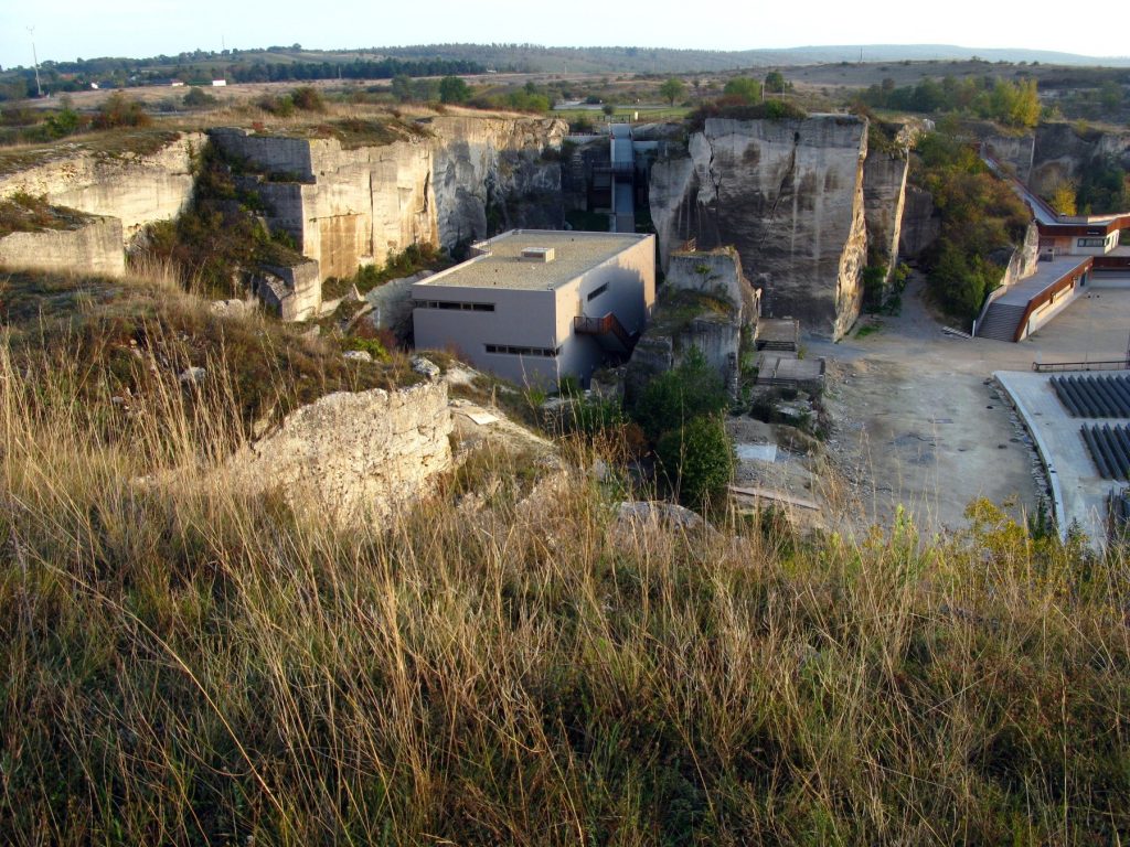 Freilichtbühne im Römersteinbruch St. Margarethen, Spielort der Oper im Steinbruch